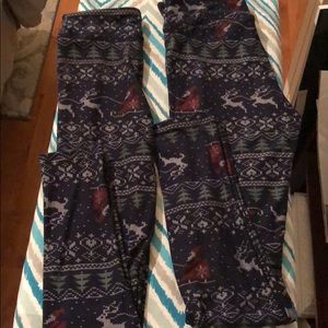 Lularoe mommy and me set never worn Christmas